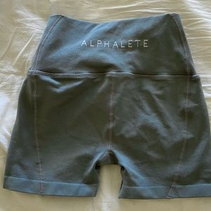 Alphalete Revival R6 Shorts - Small - Light Grey